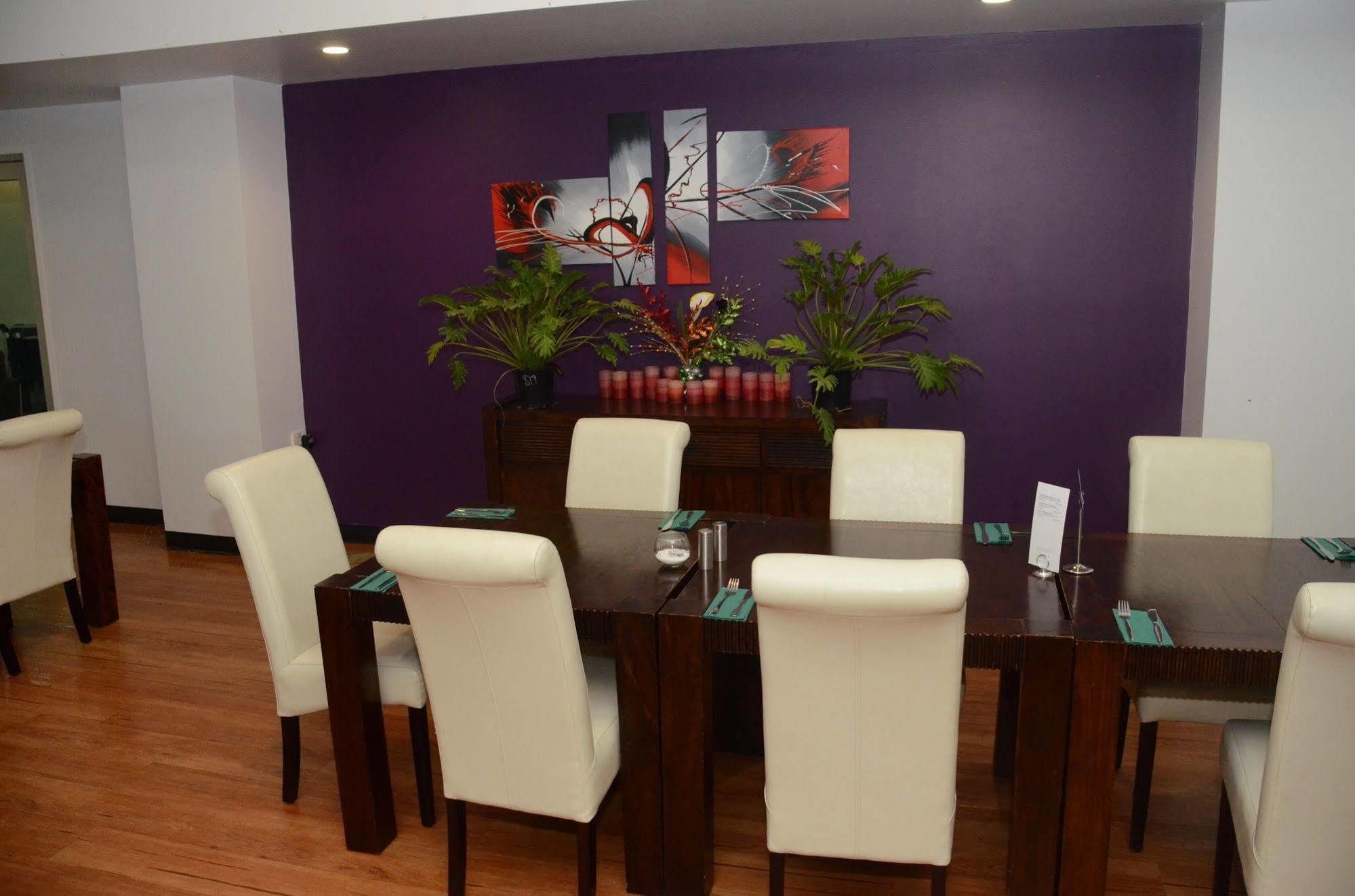 Capricorn Hotel Blackwater Eksteriør bilde